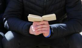 Klaipėdos jaunimas skaito knygas