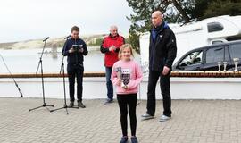 Beveik 200 buriuotojų Nidoje orai nepašykštėjo iššūkių