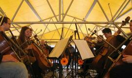 Koncertas Senajame turguje