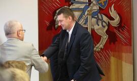 Meras pasveikino Lietuvos rankinio lygos čempionus