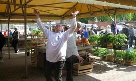 Koncertas Senajame turguje