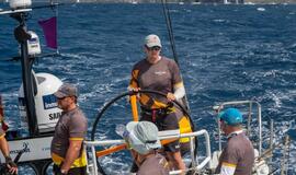 Karšta kova Antigvos buriavimo savaitėje: Lietuvos atstovai rungiasi dėl aukštesnės vietos lyderių trejetuke