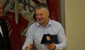 Meras pasveikino Lietuvos rankinio lygos čempionus