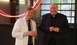 Respublikinėje Klaipėdos ligoninėje pasveikinti slaugytojai