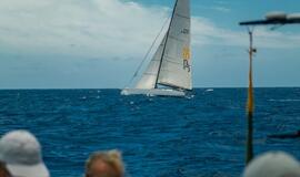 Karšta kova Antigvos buriavimo savaitėje: Lietuvos atstovai rungiasi dėl aukštesnės vietos lyderių trejetuke