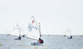 Beveik 200 buriuotojų Nidoje orai nepašykštėjo iššūkių