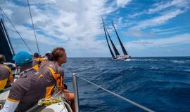 Karšta kova Antigvos buriavimo savaitėje: Lietuvos atstovai rungiasi dėl aukštesnės vietos lyderių trejetuke