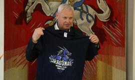 Meras pasveikino Lietuvos rankinio lygos čempionus