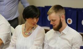 Meras pasveikino Lietuvos rankinio lygos čempionus