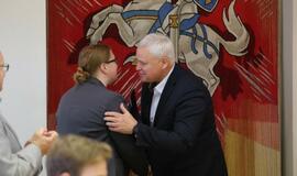 Meras pasveikino Lietuvos rankinio lygos čempionus