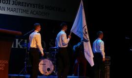 Įteikti diplomai 140 absolventų