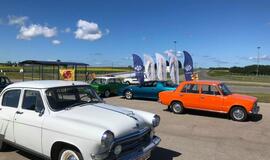 SAA „Seni kibirai“ parodos ir pramogos