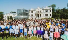 Jautri žinutė iš pajūrio: vaikų meilė gimtajam miestui abejingų nepaliks