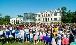 Jautri žinutė iš pajūrio: vaikų meilė gimtajam miestui abejingų nepaliks