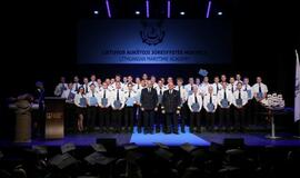 Įteikti diplomai 140 absolventų