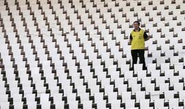 Serbija sutriuškino Lietuvos futbolo rinktinę