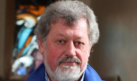 Linkim vėjo kapitono sielai Amžinybės jūroje...