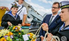 Jūra sužydėjo gėlėmis – pagerbti žuvusieji