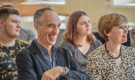 Jaunieji menininkai rezidencijoje Klaipėdoje rengs E. Balsio dainų programą