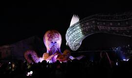 „Plasticiens Volants“ spektaklis "Perlas"Klaipėdos piliavietėje