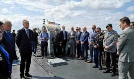 Jūra sužydėjo gėlėmis – pagerbti žuvusieji