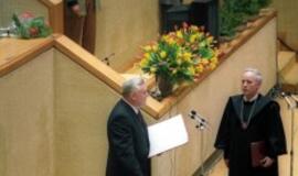 Prezidentų inauguracijos: nuo ugnies iki naikintuvų