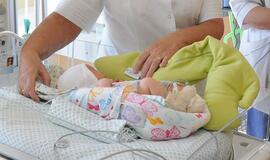 Tėvai negali atsigauti: vaikui - svetimo vyro tėvystė