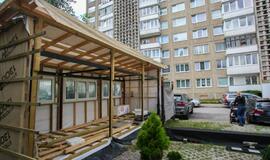 Sunerimo dėl priestato statybos daugiabučių apsuptyje