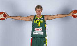 Vyrų rinktinės fotosesijoje – gera nuotaika