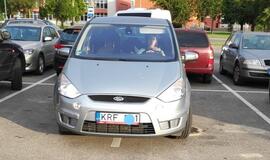 Pavargę vairuotojai poilsiui suranda labai erdvių plotų