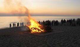 Baltijos šalių vienybės laužas