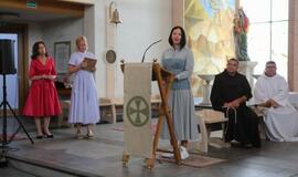 Vienuolyno rožyne kuriasi Gerumo planeta