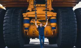 Pirmasis lietuvis, vairavęs didžiausią pasaulio savivartį. Kas jis?