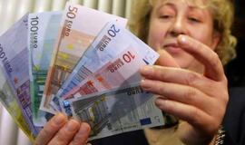 Rugsėjį gyventojų kišenės pradės tuštėti