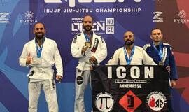 Šveicarijoje iškovojo sidabro medalį