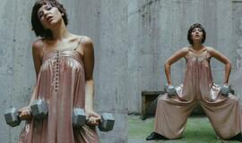 Naujausiame Monikos Liu vaizdo klipe panaudota daugiau nei 100 kilogramų riešutų