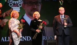 Metų mokytojo apdovanojimai