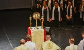 Klaipėdos tikintieji švenčia Atsinaujinimo dieną