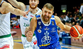 Šįvakar "Neptūnas" pradeda tarptautinį žygį