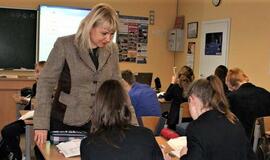 Inovatyviausia fizikos mokytoja Lietuvoje - palangiškė Saulė Paulikienė