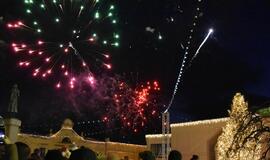 Įžiebta Klaipėdos kalėdinė eglė