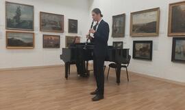 ,,Pianistų rengimo tarptautiniams konkursams papildomas aspektas: atviros meistriškumo paskaitos ir pamokos“