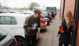 Laiko neskaičiuojantiems vairuotojams padovanojo laikrodžius