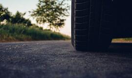 Svarbiausi žingsniai ruošiant automobilį žiemai: vien apie padangas galvoti nepakanka