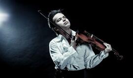 Kerintys smuiko virtuozo treliai