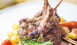 Pagal šį receptą paruoštas ir orkaitėje keptas triušis puikiai tiks Kalėdoms