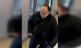 Policija prašo pagalbos. Gal atpažįstate šį asmenį?