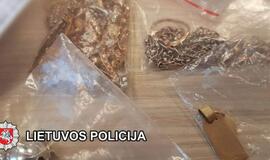 Suimtas klaipėdietis, iš gyvenamojo namo pagrobęs juvelyrinių dirbinių ir apie 10 tūkst. eurų