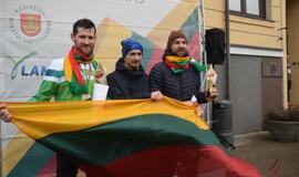 Lietus bėgusiųjų Laisvės gynėjų keliu klaipėdiečių neišgąsdino