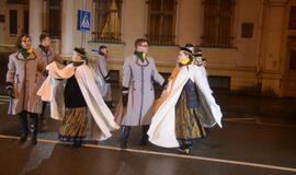 Atminimo laužai prie savivaldybės